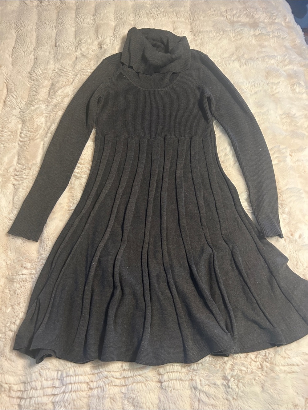 Calvin Klein Long Sleeve Pleated Knit Turtleneck Dress - Charcoal